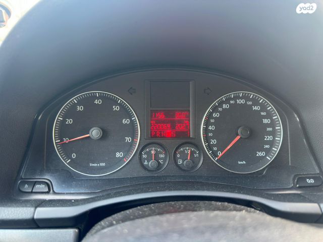 מודעת רכב פולקסווגן ג'טה 