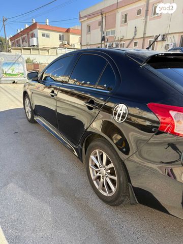 מודעת רכב מיצובישי לנסר