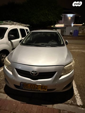 מודעת רכב טויוטה קורולה