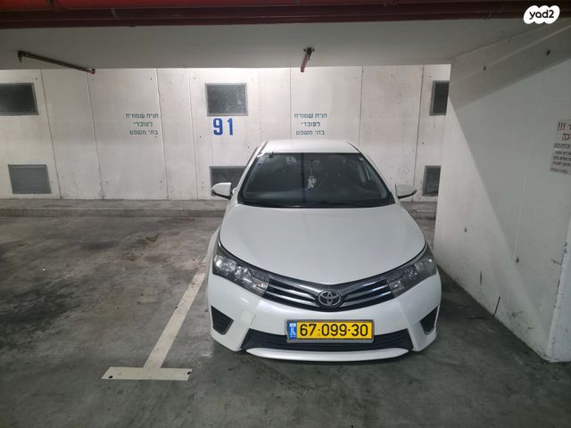 מודעת רכב טויוטה קורולה