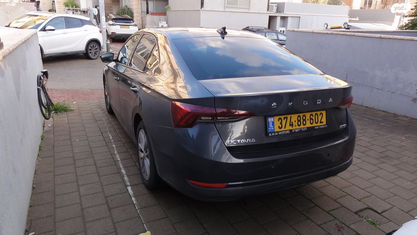 סקודה אוקטביה