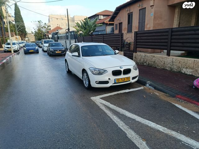 מודעת רכב ב מ וו סדרה 1