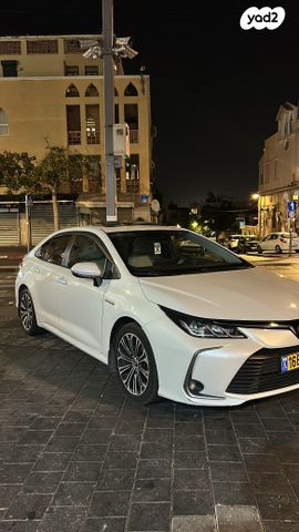 מודעת רכב טויוטה קורולה