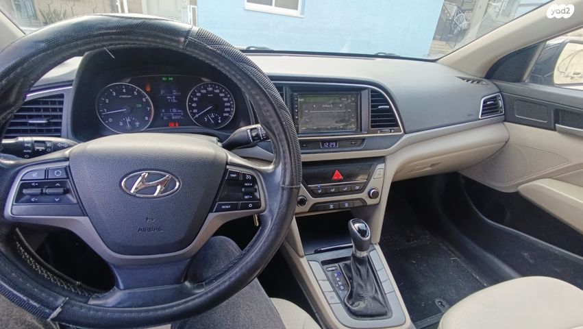 יונדאי אלנטרה