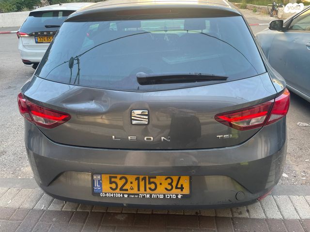 מודעת רכב סיאט לאון