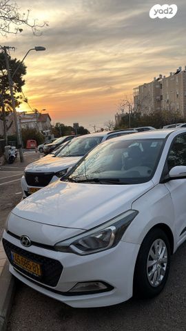 מודעת רכב יונדאי i20