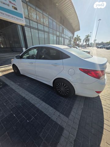 יונדאי אקסנט i25