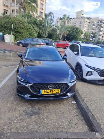 מודעת רכב מאזדה 3
