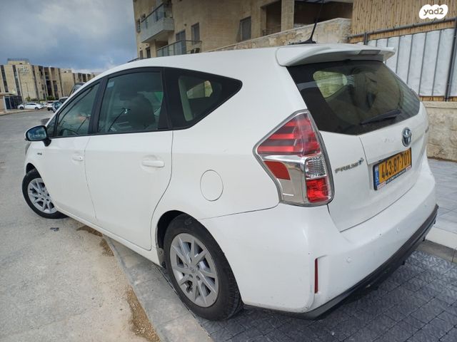 מודעת רכב טויוטה פריוס פלוס