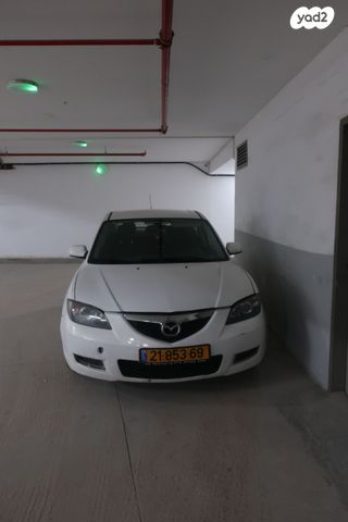 מאזדה 3