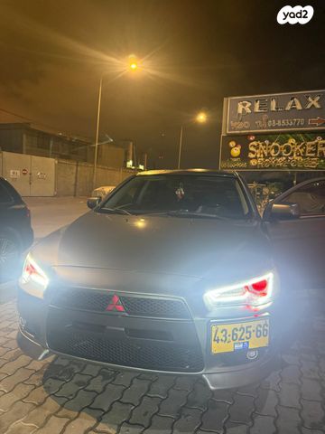 מיצובישי לנסר