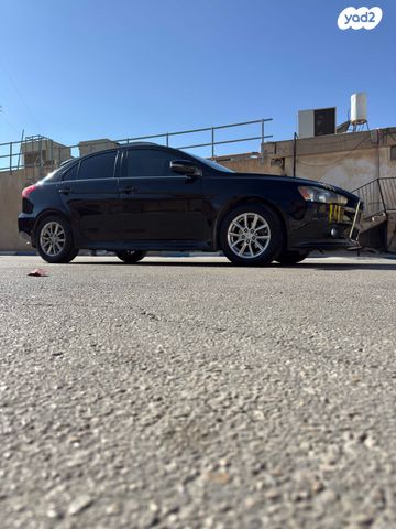 מיצובישי לנסר