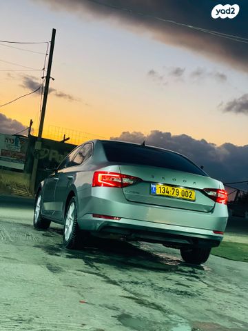 מודעת רכב סקודה סופרב