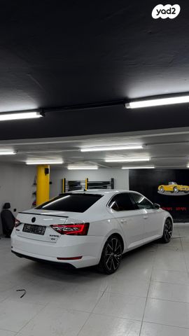 מודעת רכב סקודה סופרב