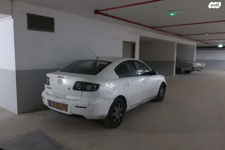 מאזדה 3
