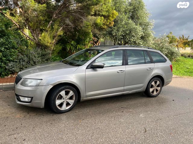 סקודה אוקטביה 