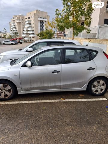 יונדאי i30