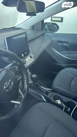 טויוטה קורולה