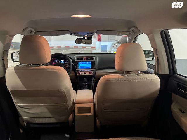 סובארו אאוטבק