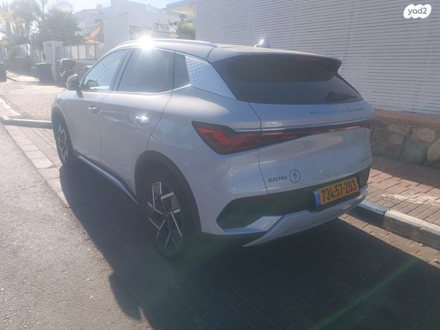 מודעת רכב בי.ווי.די אטו 3