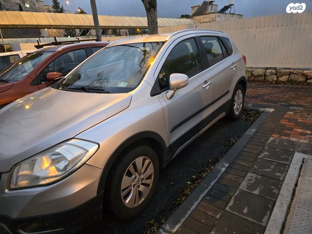 סוזוקי SX4