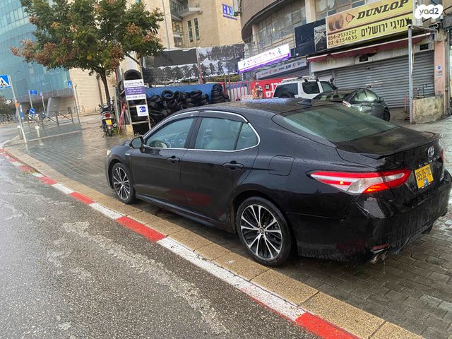 מודעת רכב טויוטה קאמרי