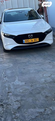 מאזדה 3