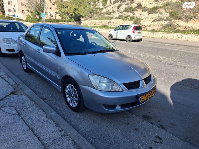 מיצובישי לנסר