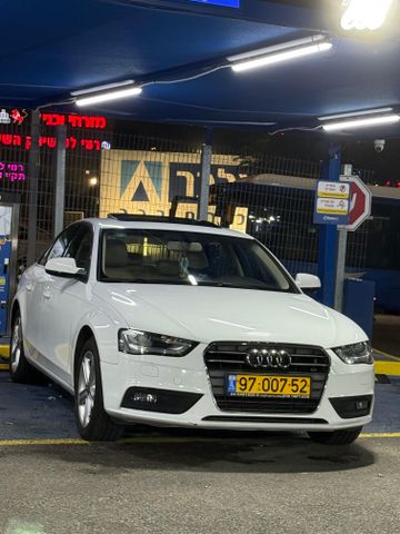 אאודי A4
