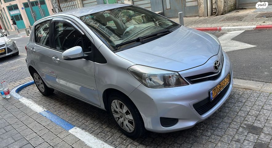 מודעת רכב טויוטה יאריס
