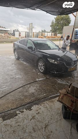 מודעת רכב מאזדה 6