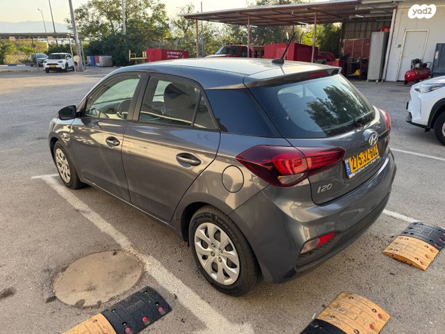 מודעת רכב יונדאי i20