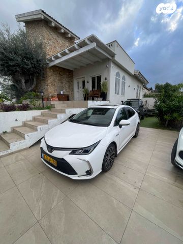 טויוטה קורולה