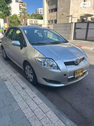 מודעת רכב טויוטה אוריס