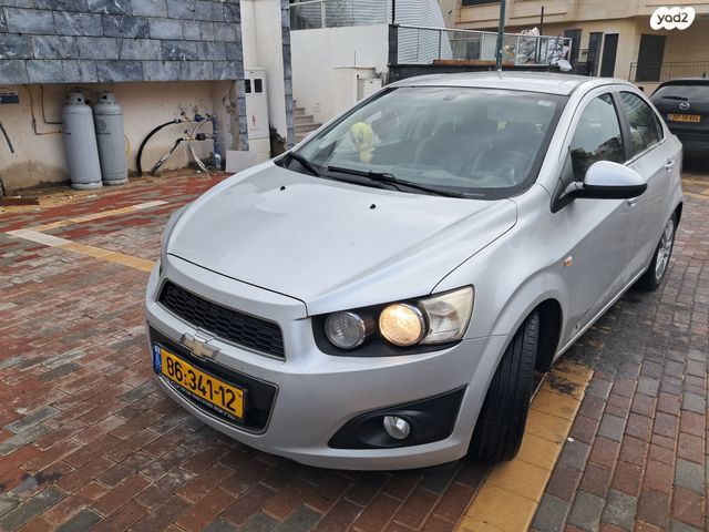 מודעת רכב שברולט סוניק