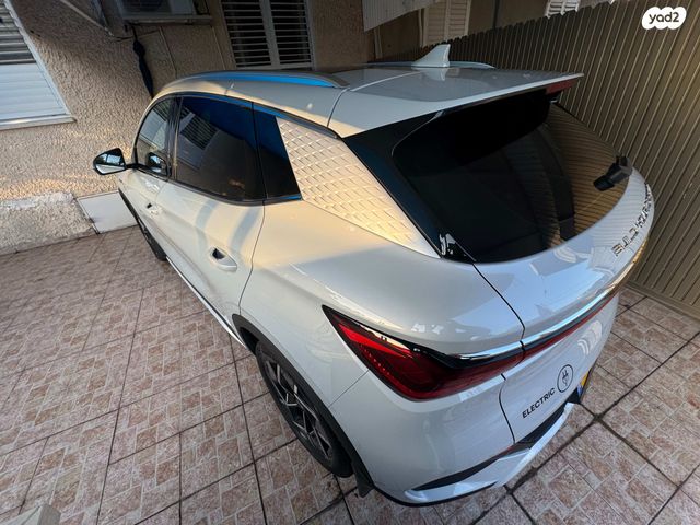 מודעת רכב בי.ווי.די אטו 3