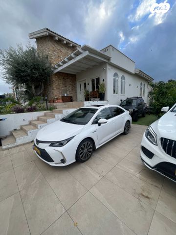 מודעת רכב טויוטה קורולה