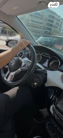 מודעת רכב אופל אדם