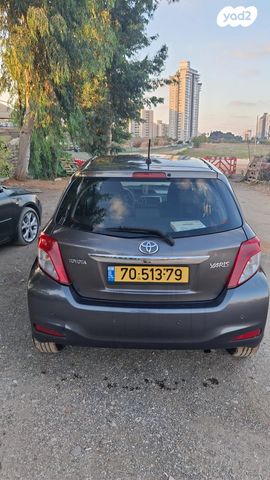 מודעת רכב טויוטה יאריס
