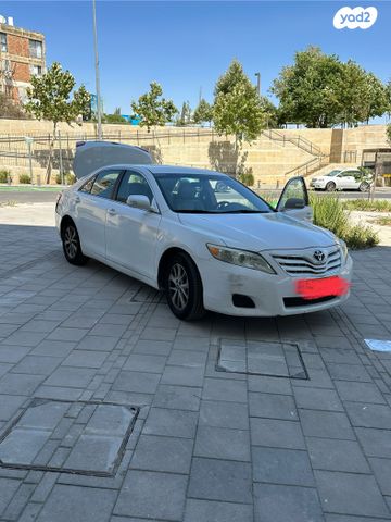 מודעת רכב טויוטה קאמרי