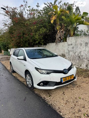 מודעת רכב טויוטה אוריס