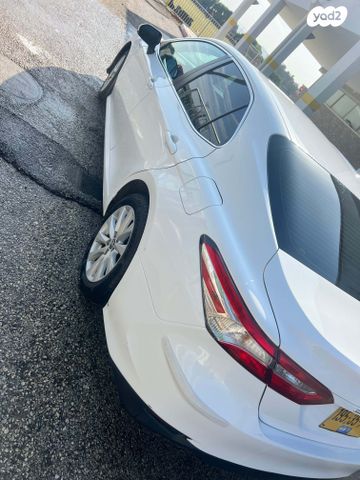 טויוטה קאמרי