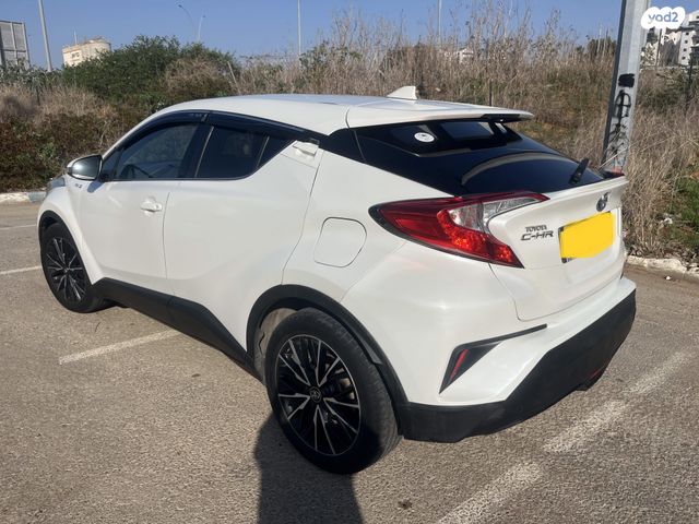 טויוטה C-HR