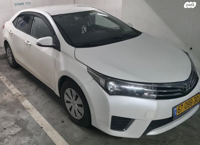 טויוטה קורולה