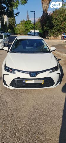 טויוטה קורולה