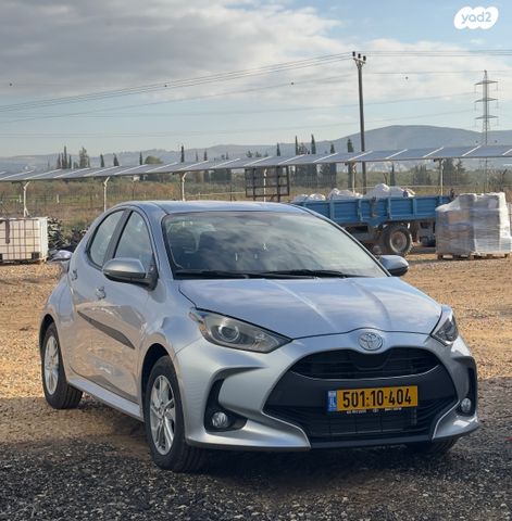 מודעת רכב טויוטה יאריס