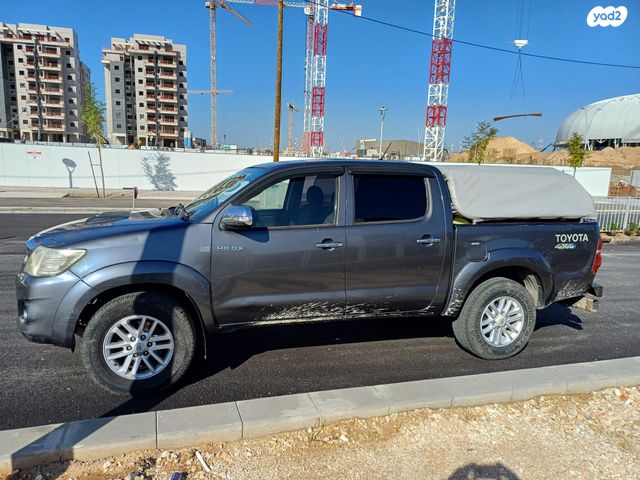 מודעת רכב טויוטה היילקס