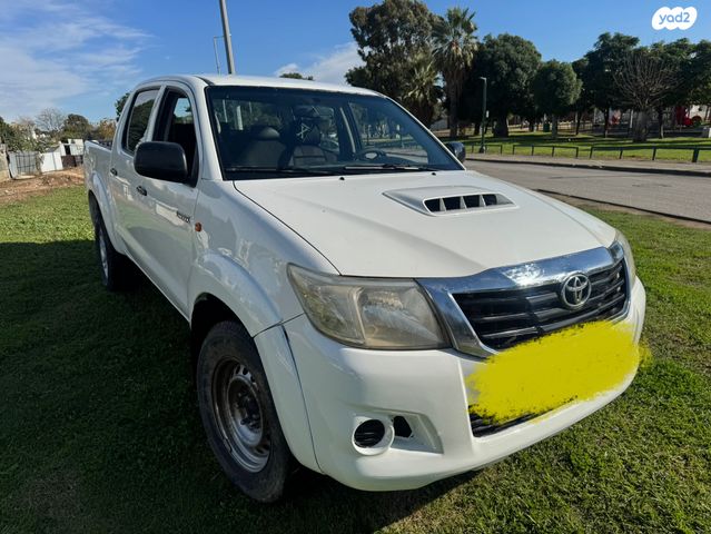 מודעת רכב טויוטה היילקס