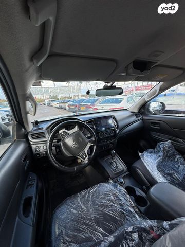 מיצובישי טרייטון / L200