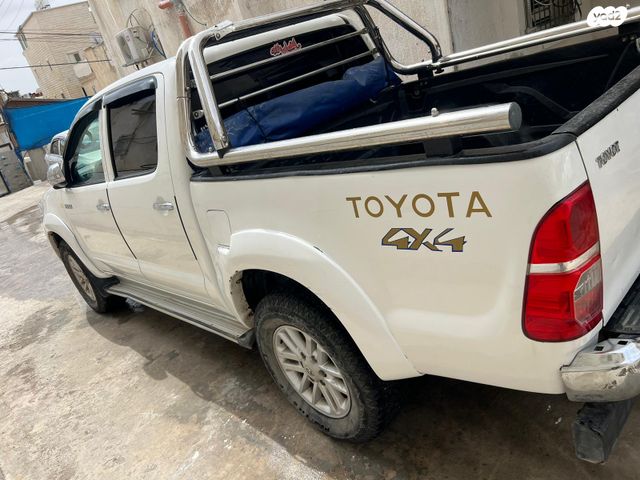 טויוטה היילקס